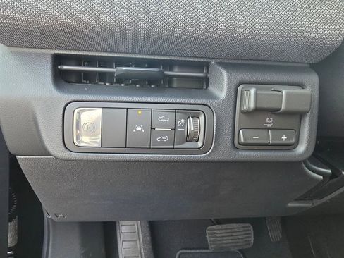 New 2026 GMC Sierra EV Elevation image 14