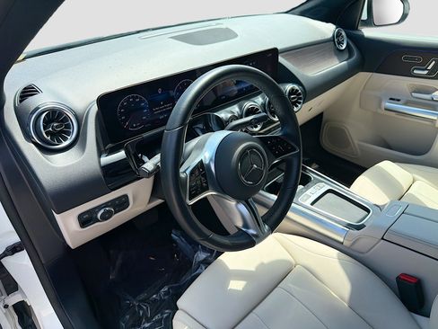 Used 2025 Mercedes-Benz GLA 250 GLA 250 image 27
