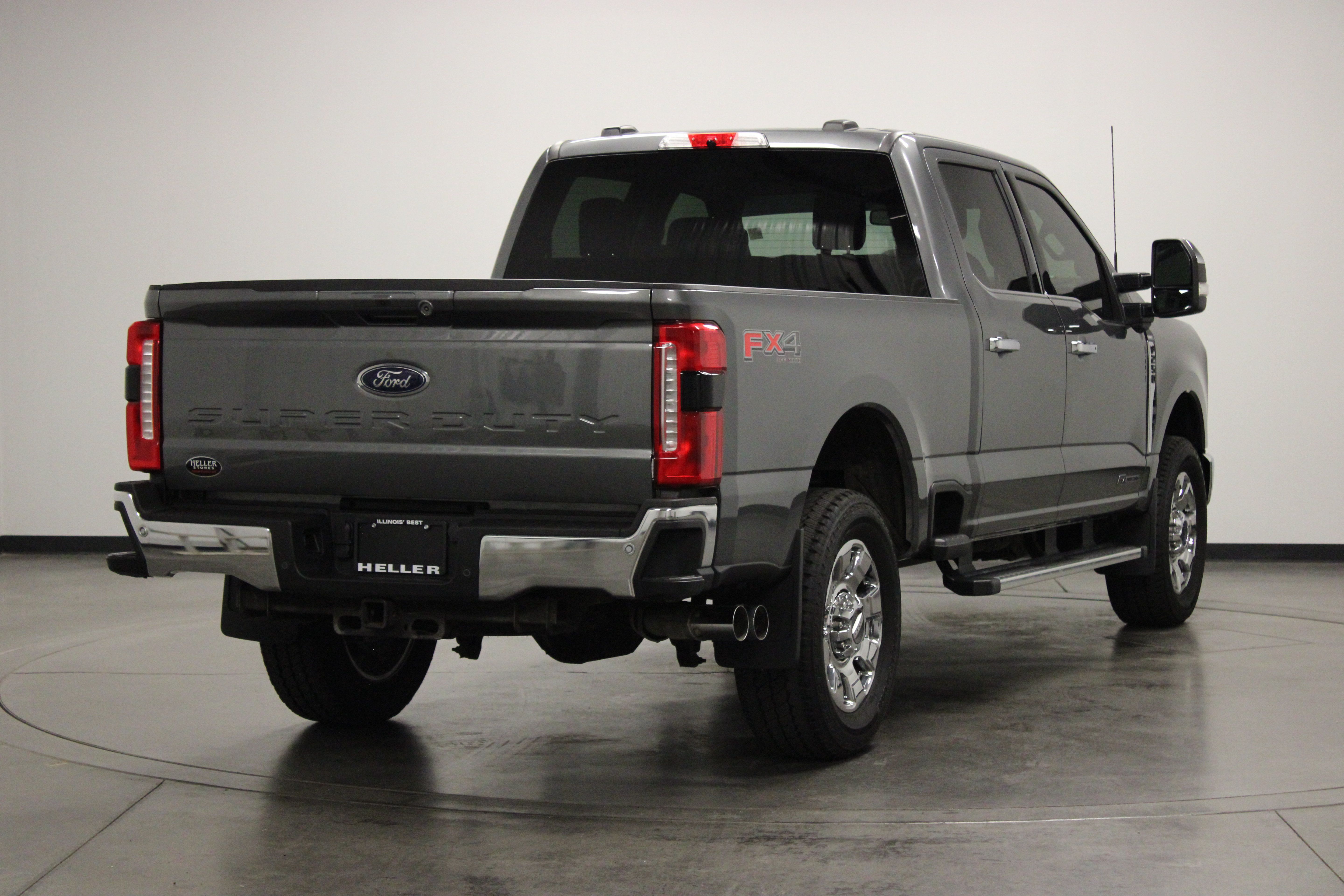 Used 2025 Ford F250 Lariat w/ Chrome Package AWD/4WD image 8