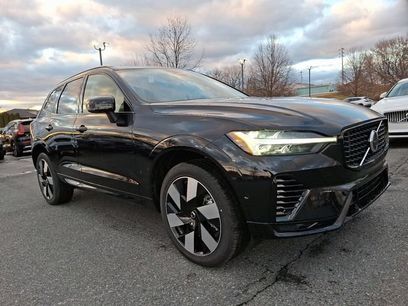 New 2025 Volvo XC60 T8 Plus w/ Protection Package Premier