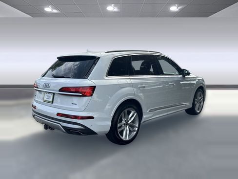 New 2025 Audi Q7 3.0T Premium Plus AWD/4WD image 9