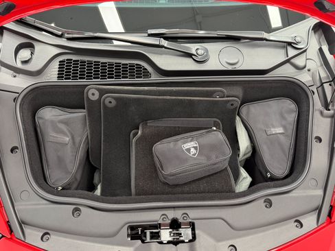 Used 2017 Lamborghini Huracan LP 580-2 RWD image 18