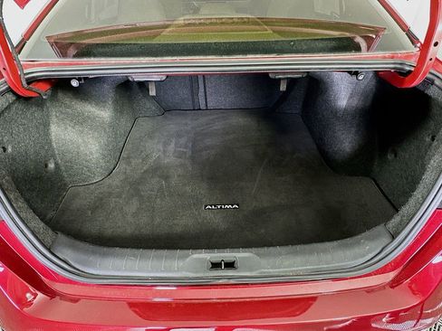 Used 2019 Nissan Altima 2.5 SV FWD image 34