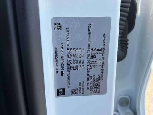 Certified 2024 Chevrolet Silverado EV W/T AWD/4WD image 19