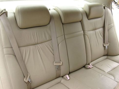 Used 2004 Lexus ES 330 image 28