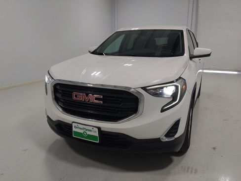 Used 2019 GMC Terrain SLE w/ LPO, Floor Liner Package FWD image 15