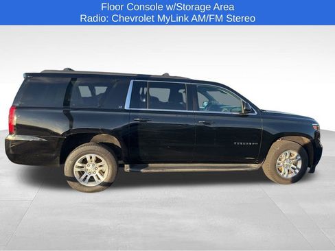 Used 2016 Chevrolet Suburban LT w/ Luxury Package image 5