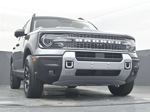 Used 2025 Ford Bronco Sport Badlands AWD/4WD image 24
