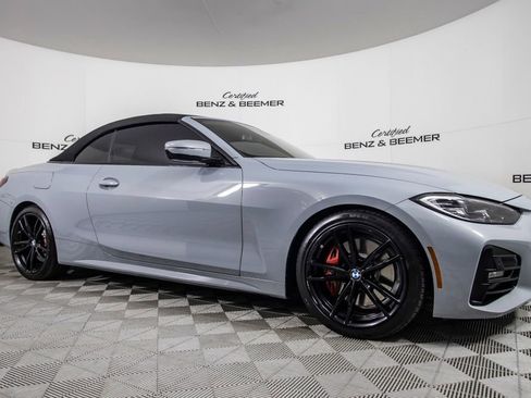 Used 2022 BMW 430i Convertible w/ M Sport Package image 3