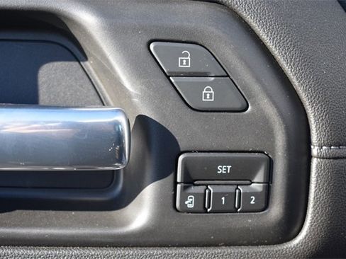 Certified 2020 GMC Sierra 3500 Denali w/ Denali Ultimate Package image 27