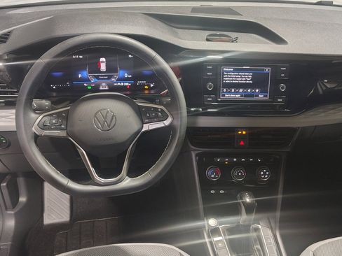 Used 2024 Volkswagen Taos S AWD/4WD image 15
