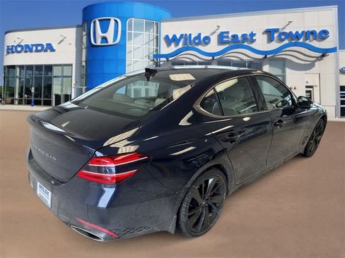 Used 2023 Genesis G70 3.3T w/ Sport Prestige Package image 8