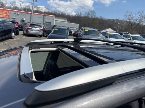 Used 2013 Toyota RAV4 Limited image 32