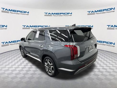 Used 2025 Hyundai Palisade SEL FWD image 3