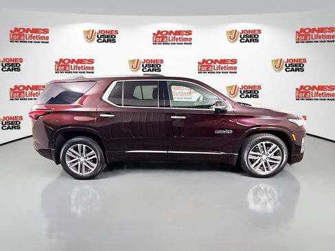 Used 2022 Chevrolet Traverse High Country AWD/4WD image 19