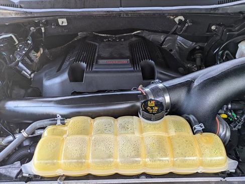 Used 2018 Ford F150 Raptor w/ Equipment Group 802A Luxury image 21