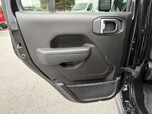 Used 2025 Jeep Wrangler Unlimited Sport S 4xe AWD/4WD image 20