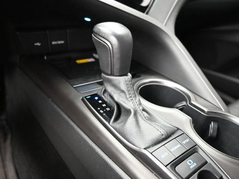 Certified 2022 Toyota Camry XSE FWD image 31