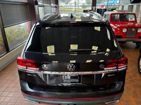 Used 2021 Volkswagen Atlas SEL AWD/4WD image 11