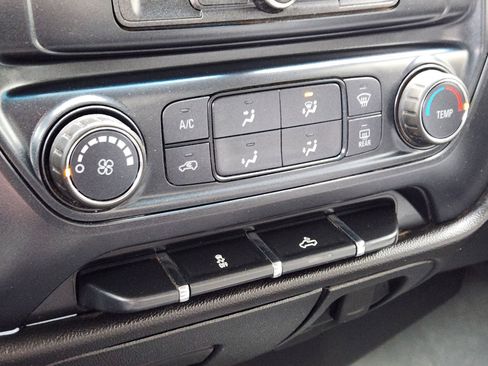 Used 2019 Chevrolet Silverado 2500 W/T image 20