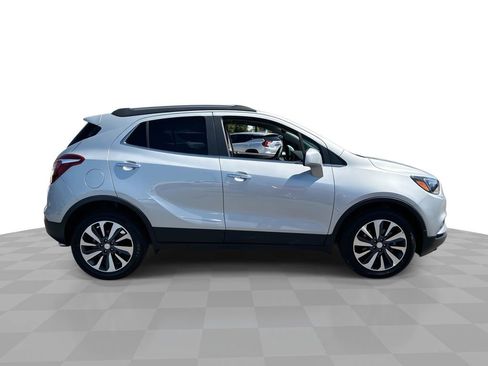 Used 2021 Buick Encore Preferred FWD image 9