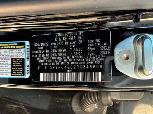 Used 2023 Kia Telluride S image 32