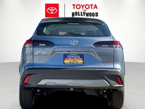 New 2026 Toyota Corolla Cross L image 5