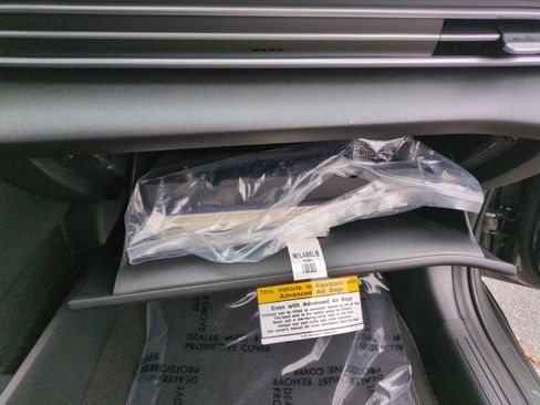 New 2026 Hyundai Elantra SE FWD image 46