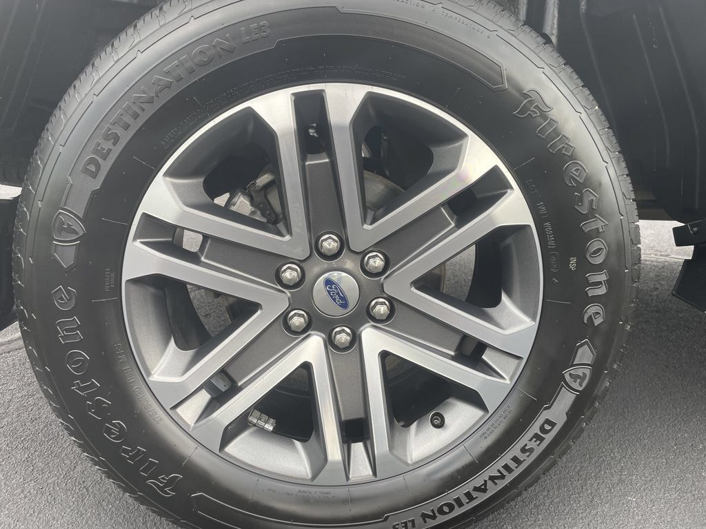 Used 2021 Ford F150 XL w/ STX Appearance Package AWD/4WD image 23