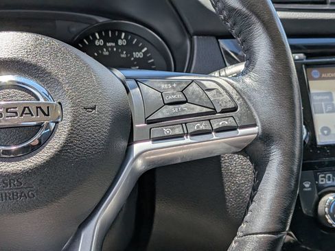 Certified 2017 Nissan Rogue Sport SL AWD/4WD image 18