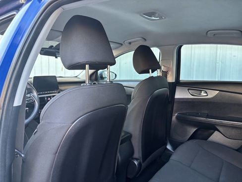 Used 2019 Kia Forte LXS image 16