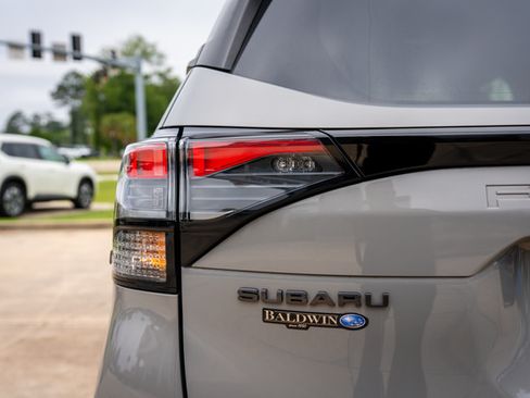 Certified 2025 Subaru Forester Limited AWD/4WD image 16