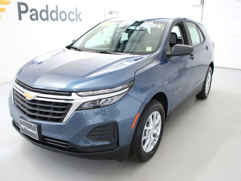 Used 2024 Chevrolet Equinox LS w/ LPO, Floor Liner Package image 3