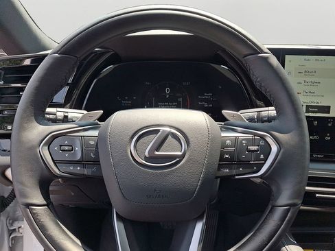 Used 2026 Lexus RX 350 Premium w/ All Season Protection Package AWD/4WD image 22