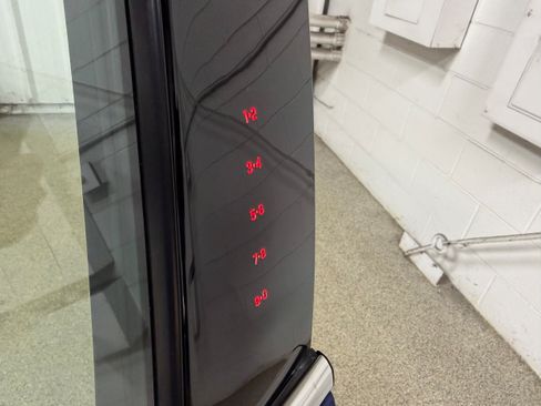 Used 2014 Ford Fusion SE FWD image 28