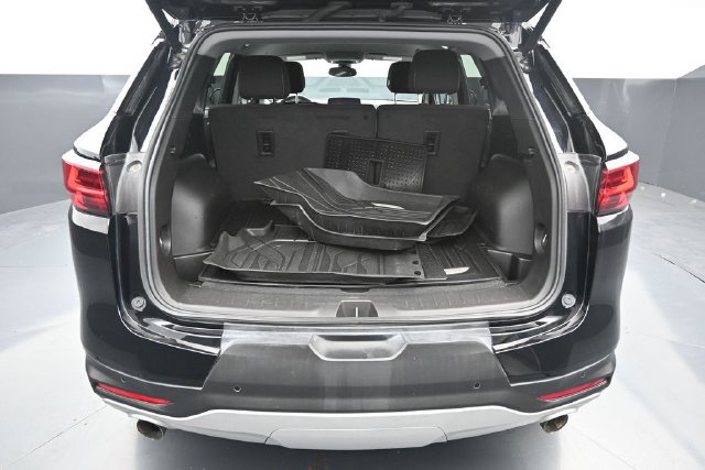 Used 2024 Chevrolet Blazer LT w/ Convenience Package FWD image 9