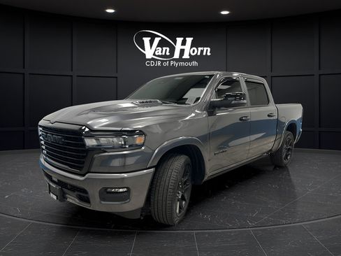 Used 2025 RAM 1500 Laramie w/ Night Edition AWD/4WD image 3