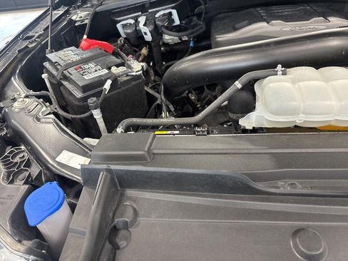 Used 2023 Ford F150 Lariat w/ Equipment Group 502A High image 31