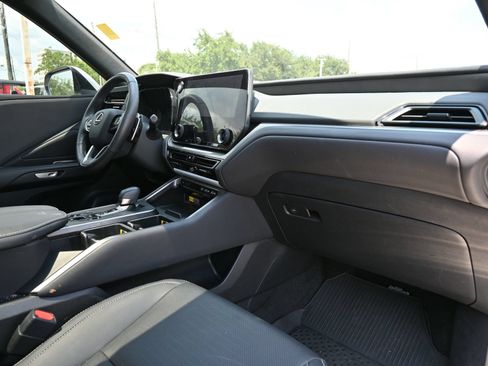 Used 2024 Lexus TX 350 FWD w/ Captains Chair Package image 25