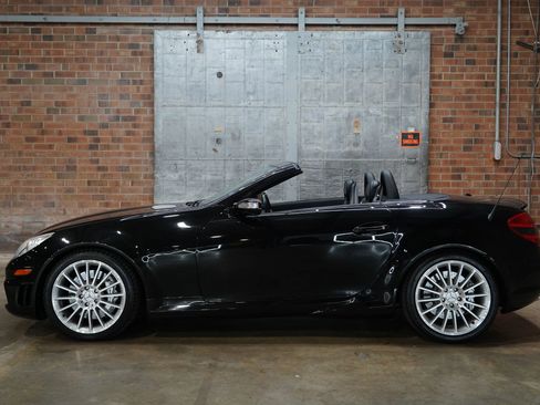 Used 2006 Mercedes-Benz SLK 55 AMG image 29
