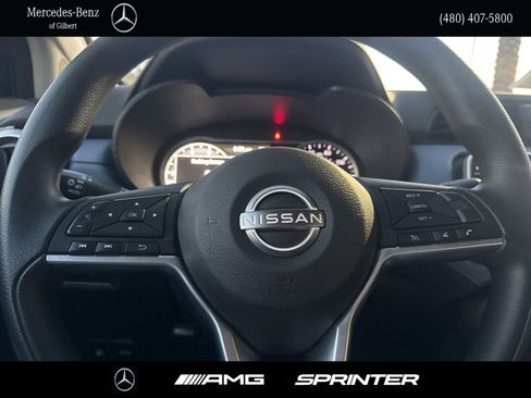 Used 2023 Nissan Versa SV image 27