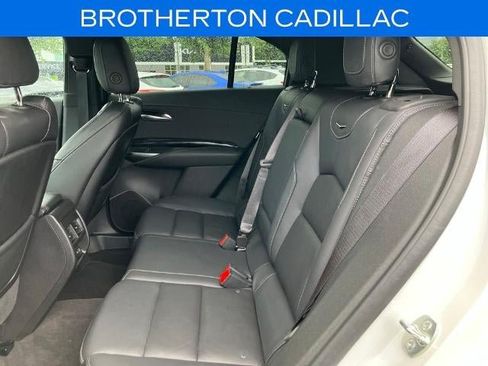 Used 2024 Cadillac XT4 Luxury w/ Cold Weather Package AWD/4WD image 17