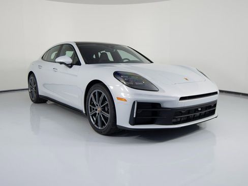 New 2026 Porsche Panamera 4 image 12