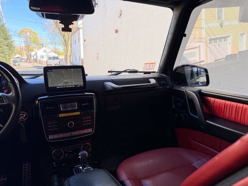 Used 2017 Mercedes-Benz G 550 image 38