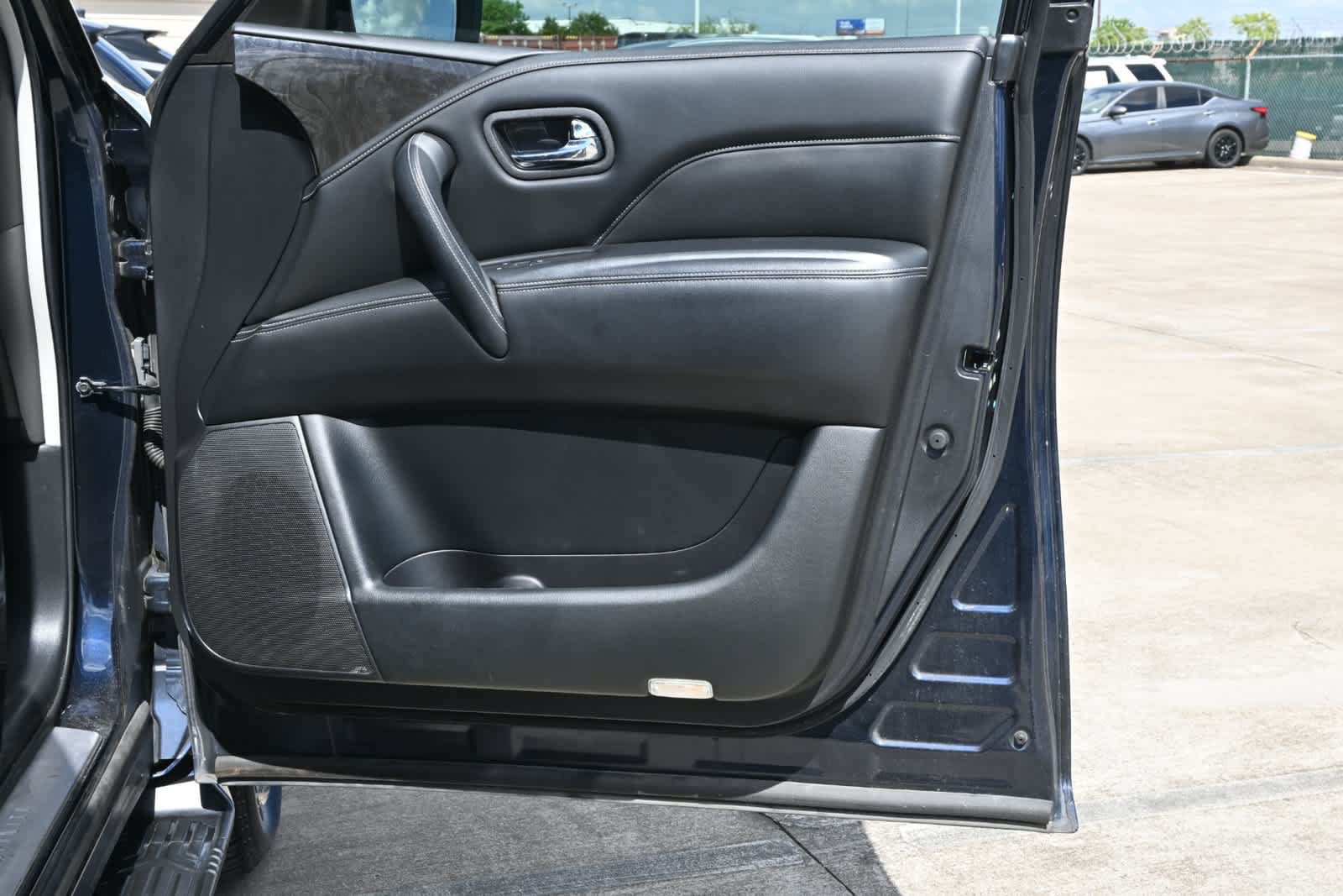 Used 2020 INFINITI QX80 Luxe w/ Proassist Package RWD image 24