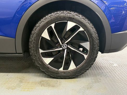 Used 2021 Volkswagen ID.4 Pro S image 13