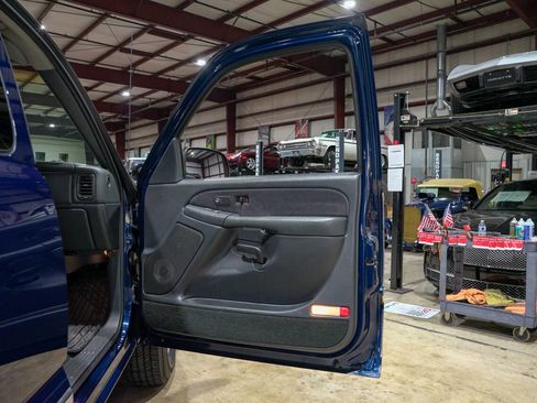 Used 1999 GMC Sierra 2500 SLE 3dr Extended Cab LB HD w/ Marketing Option Pkg image 39