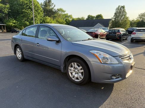 Used 2012 Nissan Altima 2.5 S FWD image 3