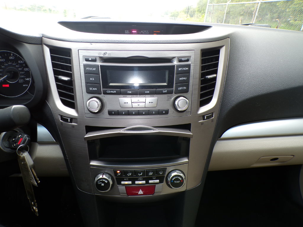 Used 2012 Subaru Legacy 2.5i Premium w/ All-Weather Pkg AWD/4WD image 25