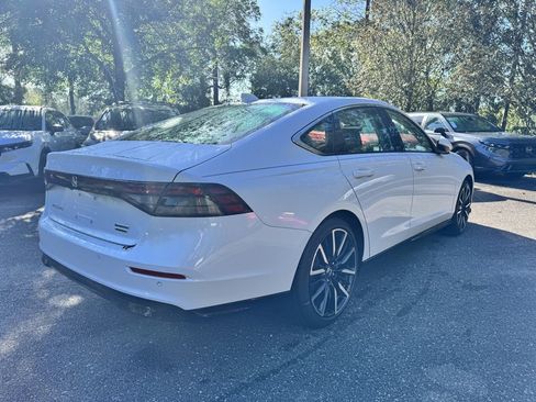New 2025 Honda Accord Touring image 6